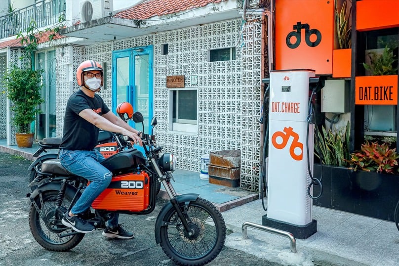 Home Charging Station For A Electric Vehicless